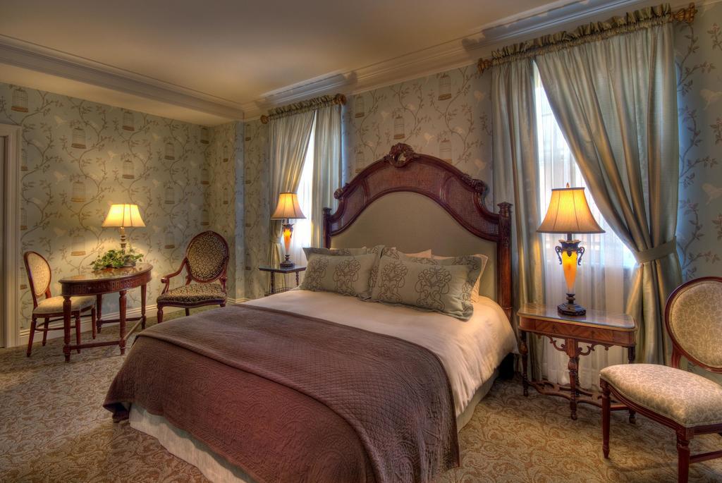 Charley Creek Inn Wabash Екстериор снимка