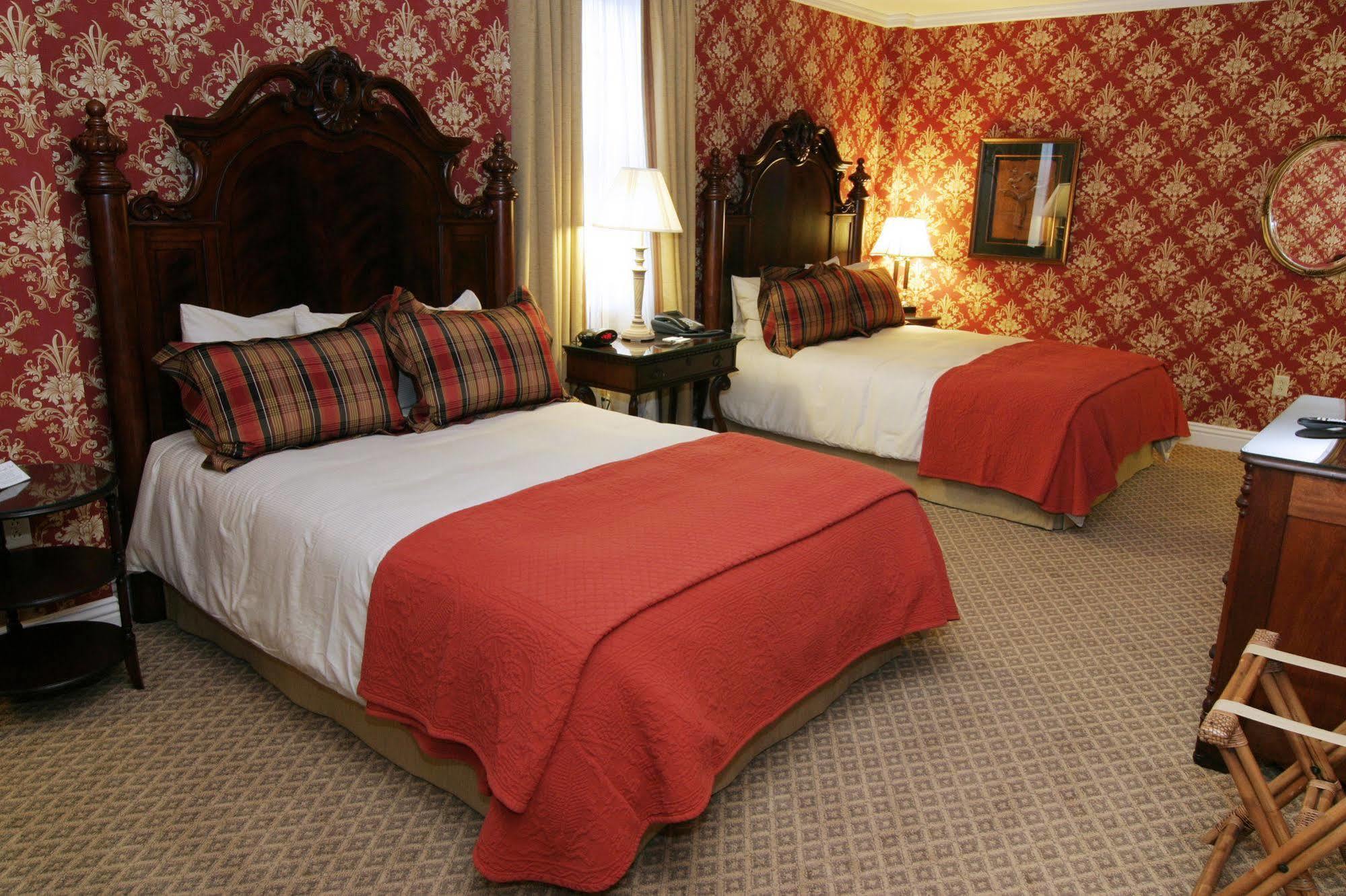 Charley Creek Inn Wabash Екстериор снимка