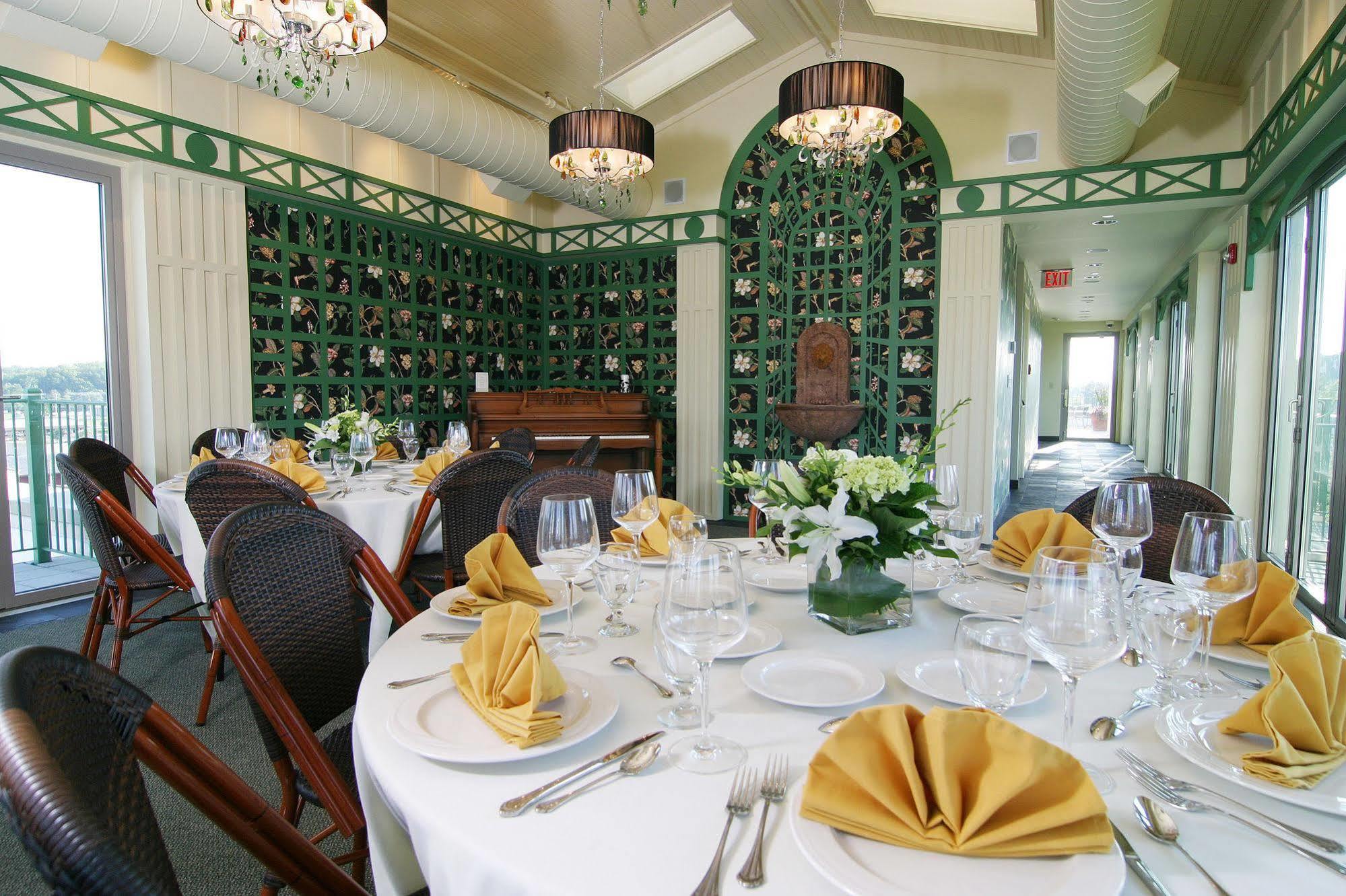 Charley Creek Inn Wabash Екстериор снимка