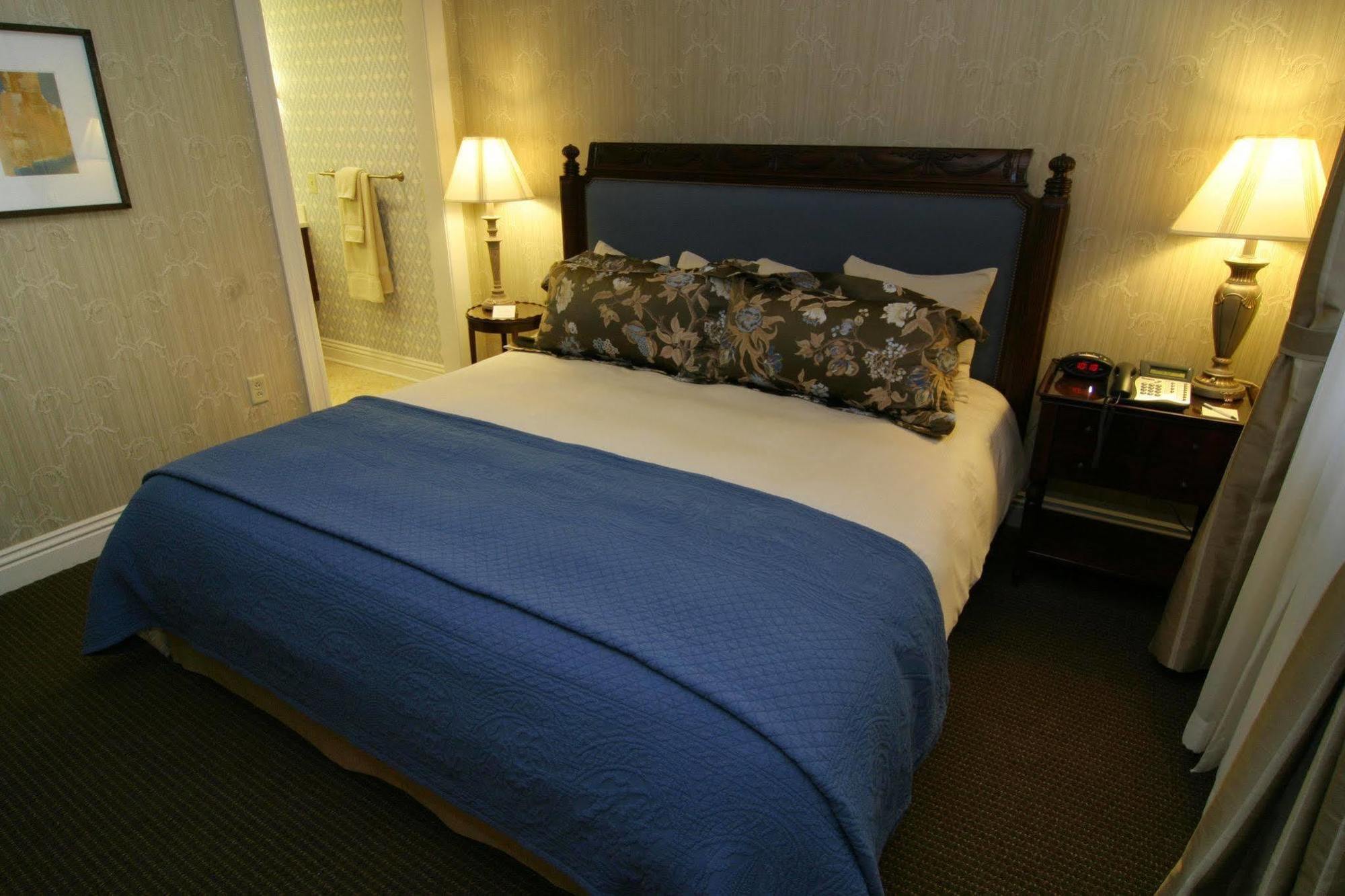 Charley Creek Inn Wabash Екстериор снимка